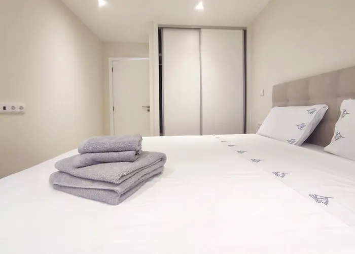 Casa Nautica T2 オヴァール